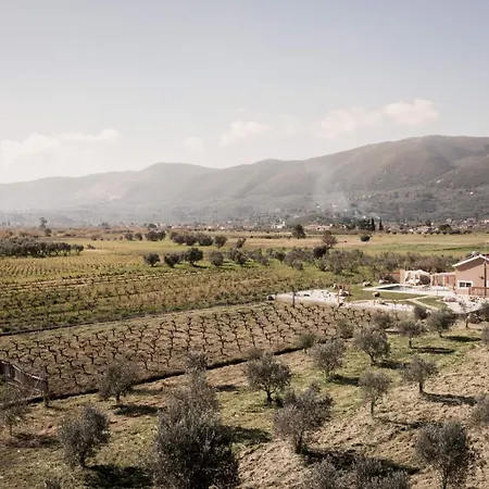 Nyaraló Kanela *